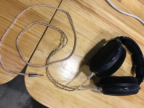 耳機(jī)升級(jí)線
